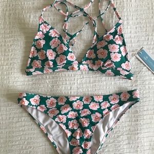 Cupshe two piece. Never worn with tags.